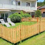 Großer-eingezäunter-Garten-Richtung-Faaker-See